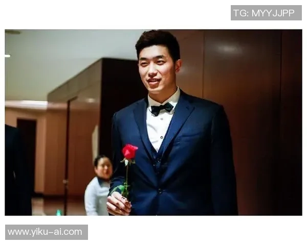 吴冠希：从青涩球员到篮球场上的领军人物的成长之路